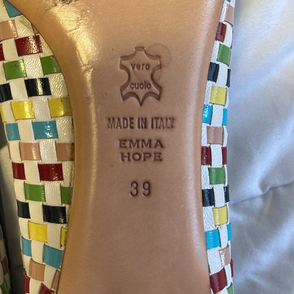 Emma Hope’s Shoes kitten heel - so different and cute! They fit like a 9-9.5. - Picture 4 of 5
